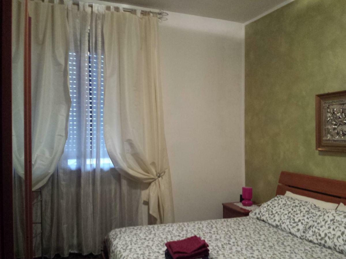 La Via Per Milano Hotel Vigevano Luaran gambar